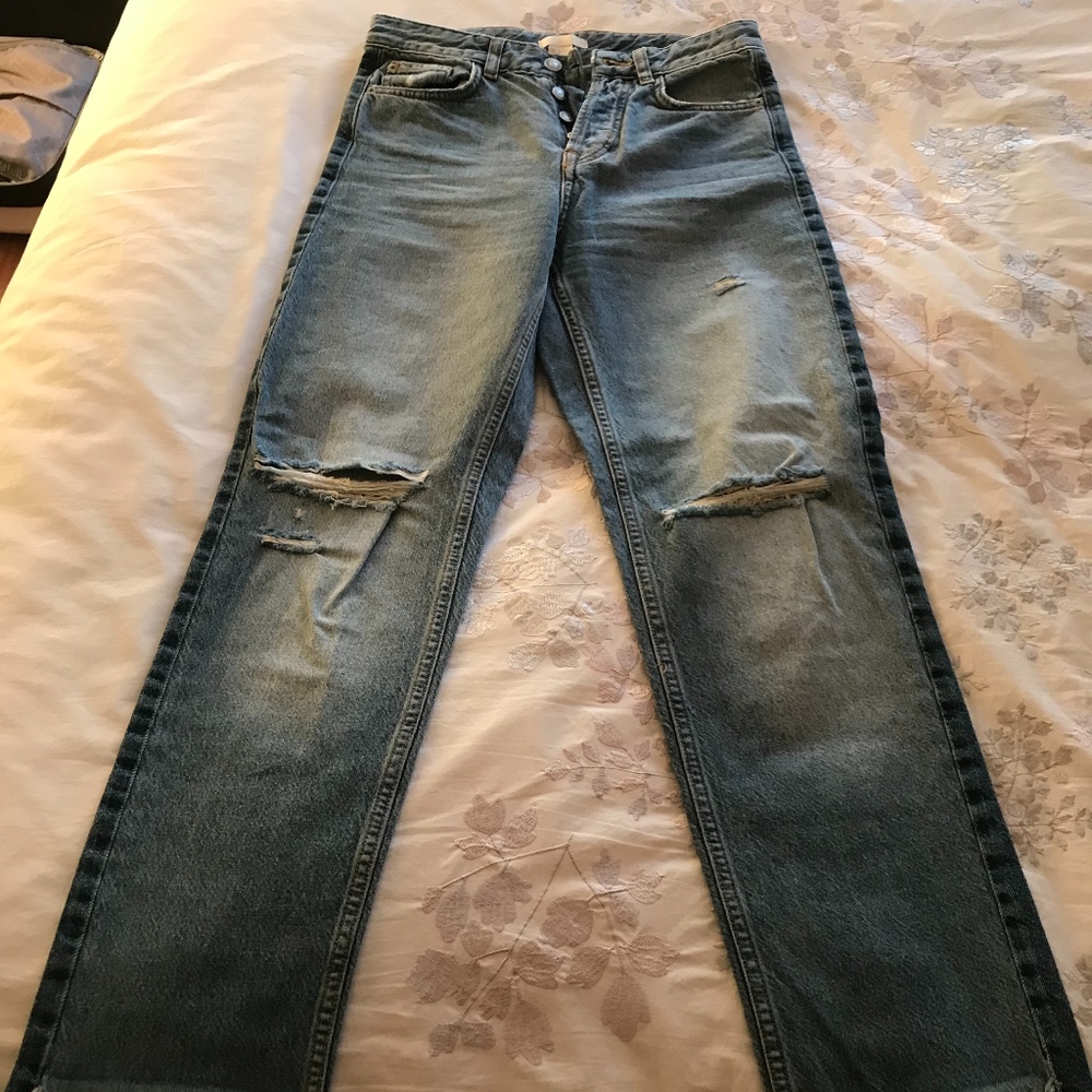 Ripped High Waist Jeans